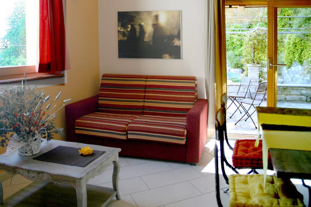 Residence Giglio Comer See Gravedona Zimmer foto